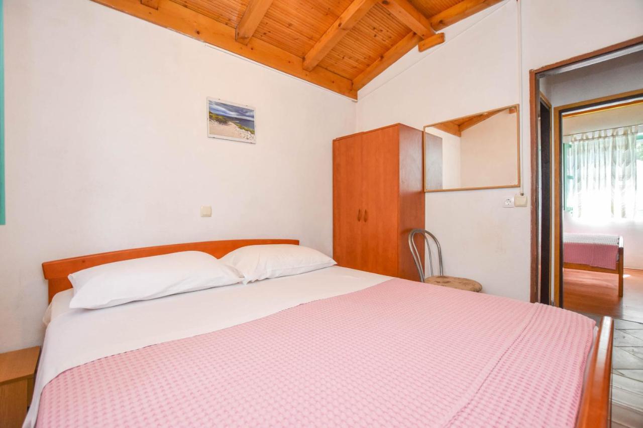 House Oliva Villa Tkon Kültér fotó