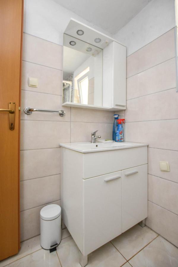 House Oliva Villa Tkon Kültér fotó