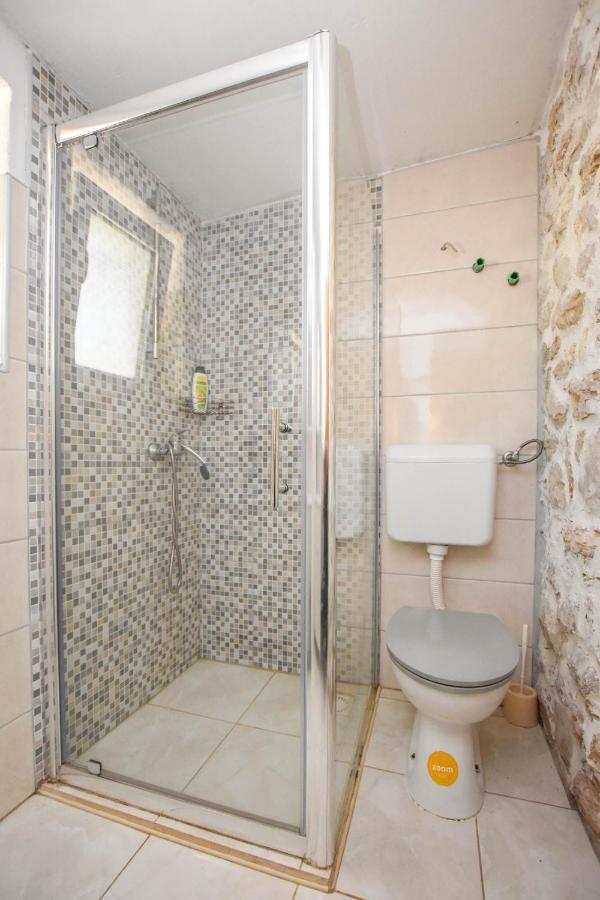 House Oliva Villa Tkon Kültér fotó